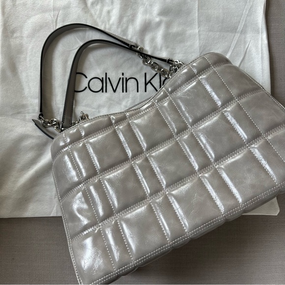 BRAND NEW Calvin Klein Grey Tote - Picture 11 of 14